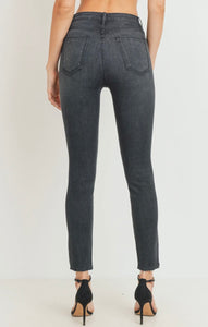 JUST BLACK - Black Washed Skinny Jeans